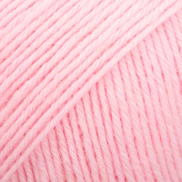 DROPS Fabel uni 120 - baby pink